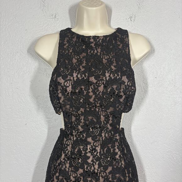 Morgan & Co. High Neck Formal Dress Cutout Maxi Floor Lace Sequin Event- 7/8 - Picture 4 of 13